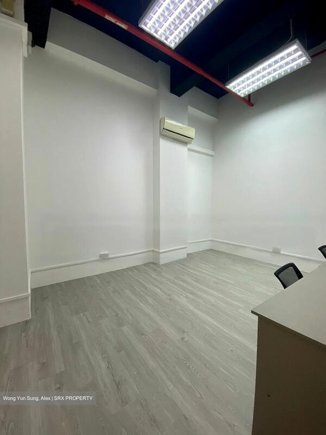 A'posh Bizhub (D27), Factory #457432941